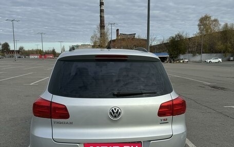 Volkswagen Tiguan I, 2013 год, 1 000 000 рублей, 6 фотография