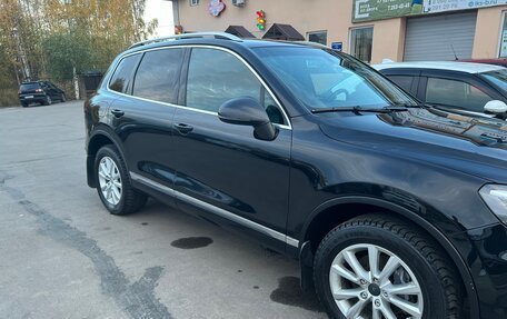 Volkswagen Touareg III, 2014 год, 2 593 000 рублей, 4 фотография