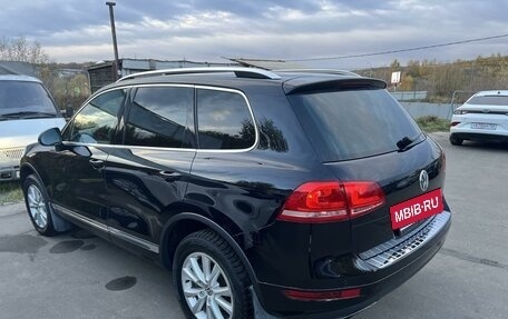 Volkswagen Touareg III, 2014 год, 2 593 000 рублей, 3 фотография