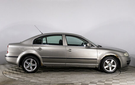 Skoda Superb III рестайлинг, 2007 год, 430 000 рублей, 4 фотография