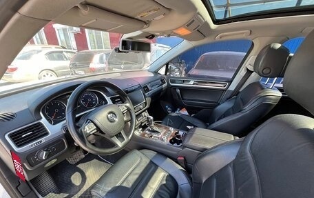 Volkswagen Touareg III, 2013 год, 2 700 000 рублей, 16 фотография