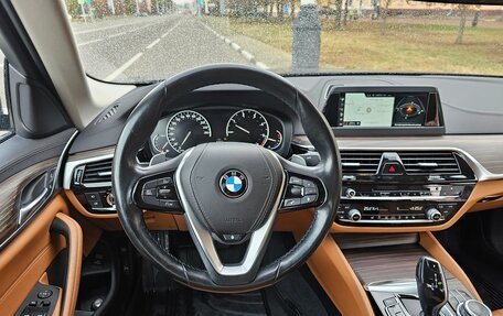 BMW 5 серия, 2018 год, 3 950 000 рублей, 12 фотография