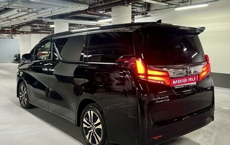 Toyota Alphard III, 2019 год, 5 950 000 рублей, 5 фотография