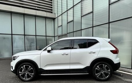 Volvo XC40 I, 2021 год, 2 750 000 рублей, 3 фотография