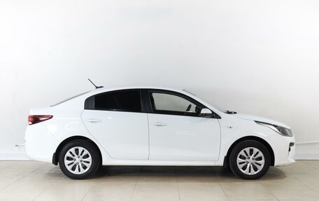 KIA Rio IV, 2018 год, 1 369 000 рублей, 5 фотография