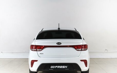 KIA Rio IV, 2018 год, 1 369 000 рублей, 4 фотография