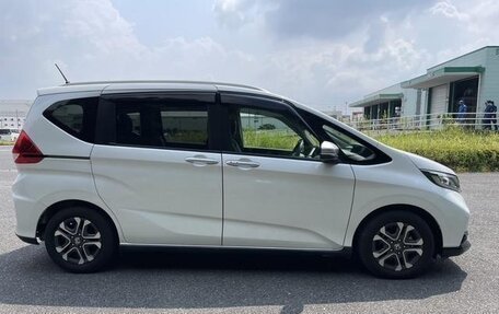 Honda Freed II, 2021 год, 1 131 000 рублей, 5 фотография