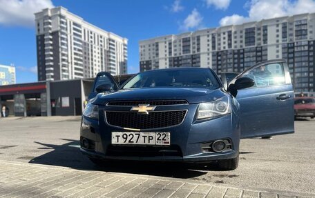 Chevrolet Cruze II, 2011 год, 810 000 рублей, 1 фотография