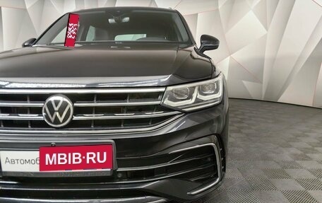 Volkswagen Tiguan II, 2021 год, 4 497 900 рублей, 20 фотография