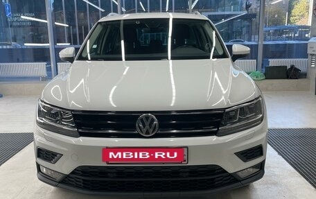 Volkswagen Tiguan II, 2019 год, 2 300 000 рублей, 3 фотография