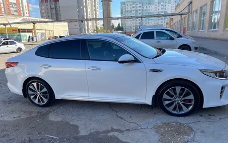 KIA Optima IV, 2017 год, 2 390 000 рублей, 11 фотография