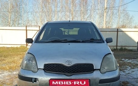 Toyota Vitz, 1999 год, 260 000 рублей, 1 фотография