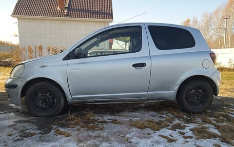 Toyota Vitz, 1999 год, 260 000 рублей, 2 фотография