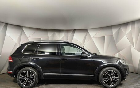 Volkswagen Touareg III, 2015 год, 2 798 000 рублей, 6 фотография