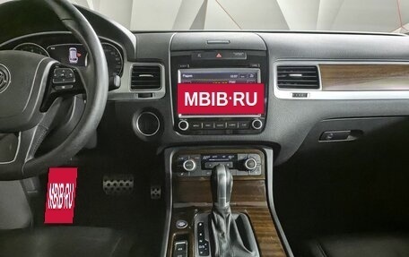 Volkswagen Touareg III, 2015 год, 2 798 000 рублей, 15 фотография