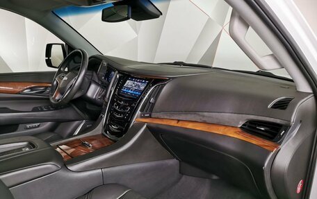 Cadillac Escalade IV, 2016 год, 4 698 000 рублей, 17 фотография