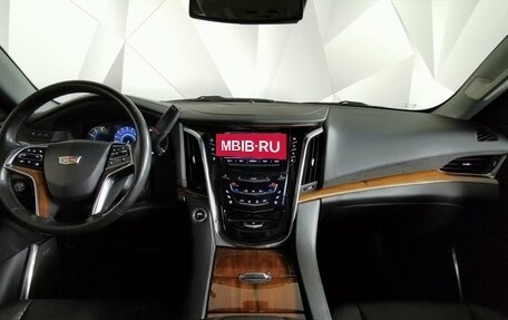 Cadillac Escalade IV, 2016 год, 4 698 000 рублей, 18 фотография