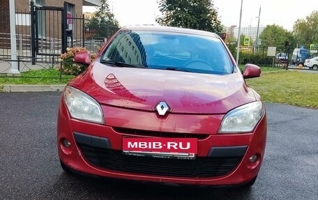 Renault Megane III, 2012 год, 695 000 рублей, 2 фотография