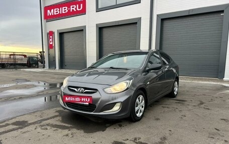 Hyundai Solaris II рестайлинг, 2013 год, 989 000 рублей, 2 фотография