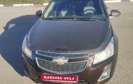 Chevrolet Cruze II, 2013 год, 800 000 рублей, 7 фотография