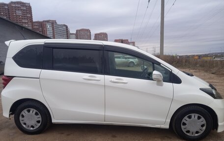 Honda Freed I, 2011 год, 1 150 000 рублей, 4 фотография