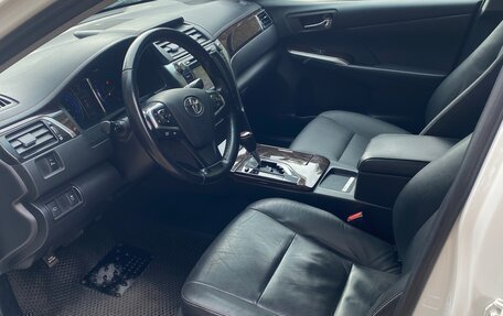 Toyota Camry, 2015 год, 2 260 000 рублей, 6 фотография