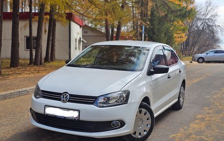 Volkswagen Polo VI (EU Market), 2013 год, 799 999 рублей, 1 фотография