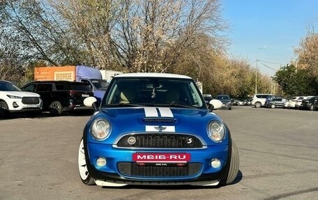 MINI Hatch, 2009 год, 1 200 000 рублей, 2 фотография