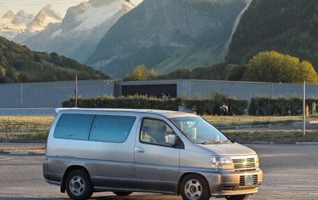 Nissan Elgrand I, 1999 год, 575 000 рублей, 1 фотография