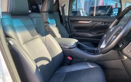 Toyota Alphard III, 2021 год, 3 920 000 рублей, 10 фотография