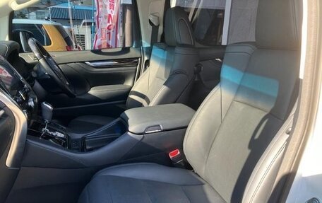 Toyota Alphard III, 2021 год, 3 920 000 рублей, 21 фотография