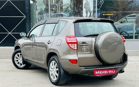 Toyota Land Cruiser Prado 150 рестайлинг 2, 2010 год, 2 850 000 рублей, 3 фотография