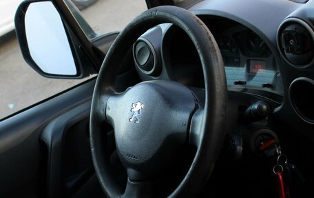 Peugeot Partner II рестайлинг 2, 2012 год, 694 000 рублей, 11 фотография