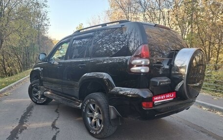 Toyota Land Cruiser Prado 120 рестайлинг, 2008 год, 2 060 000 рублей, 2 фотография