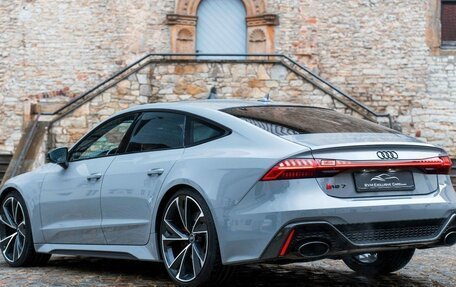 Audi RS 7, 2021 год, 16 260 000 рублей, 4 фотография