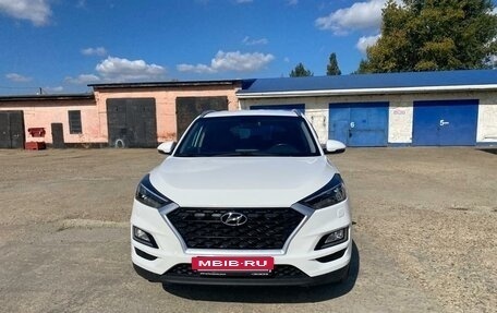 Hyundai Tucson III, 2018 год, 2 350 000 рублей, 2 фотография