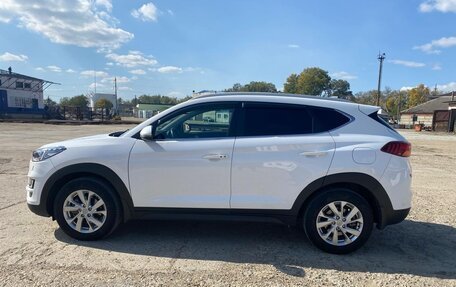 Hyundai Tucson III, 2018 год, 2 350 000 рублей, 4 фотография