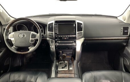 Toyota Land Cruiser 200, 2014 год, 5 980 000 рублей, 14 фотография