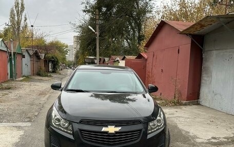 Chevrolet Cruze II, 2012 год, 990 000 рублей, 3 фотография