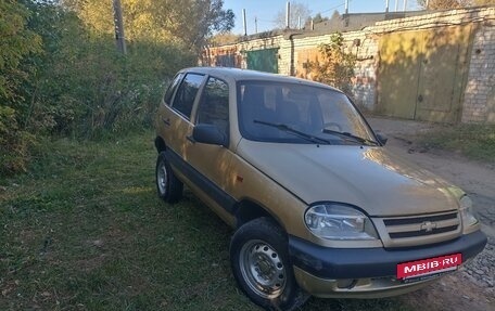 Chevrolet Niva I рестайлинг, 2004 год, 297 000 рублей, 4 фотография