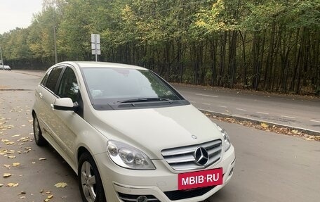 Mercedes-Benz B-Класс, 2011 год, 2 фотография