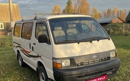 Toyota HiAce H100, 1998 год, 1 150 000 рублей, 2 фотография