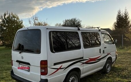 Toyota HiAce H100, 1998 год, 1 150 000 рублей, 5 фотография