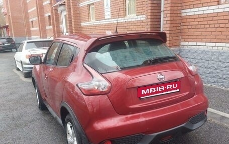 Nissan Juke II, 2015 год, 1 300 000 рублей, 10 фотография