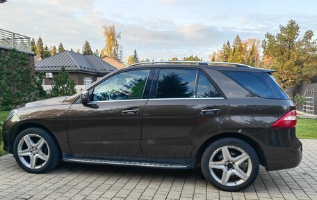 Mercedes-Benz M-Класс, 2015 год, 3 300 000 рублей, 5 фотография