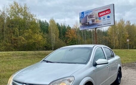 Opel Astra H, 2007 год, 400 000 рублей, 1 фотография