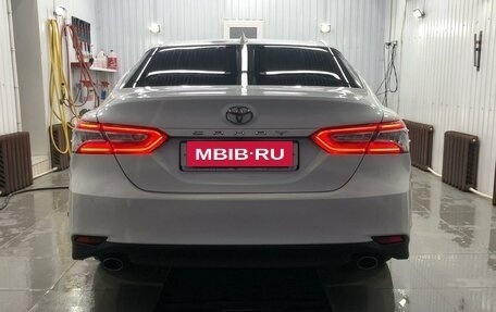 Toyota Camry, 2018 год, 3 232 323 рублей, 5 фотография