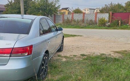 Hyundai Sonata VI, 2006 год, 680 000 рублей, 4 фотография