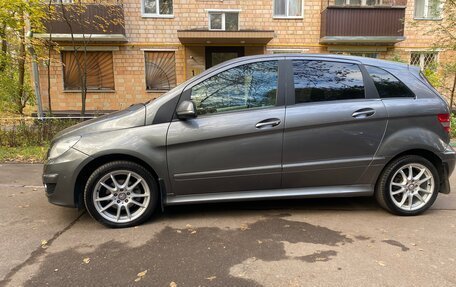 Mercedes-Benz B-Класс, 2011 год, 930 000 рублей, 8 фотография