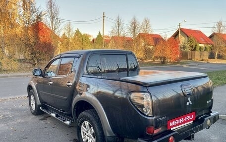 Mitsubishi L200 IV рестайлинг, 2010 год, 1 560 000 рублей, 4 фотография